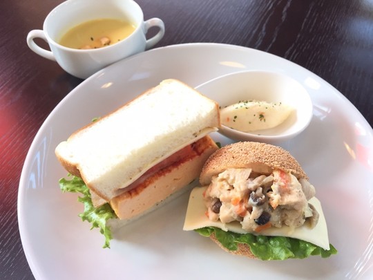 銀皿　福　龍鳳　旧蔵 銀皿 福 龍鳳 旧蔵 染錦龍鳳凰文輪花銘々皿 |